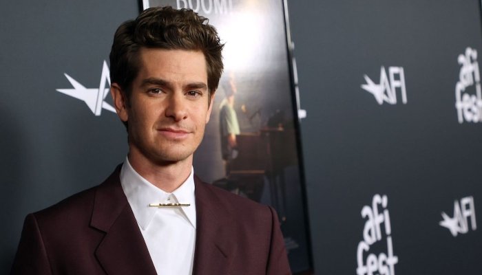 Andrew Garfield parle de reprendre son rôle dans Spiderman : No Way Home